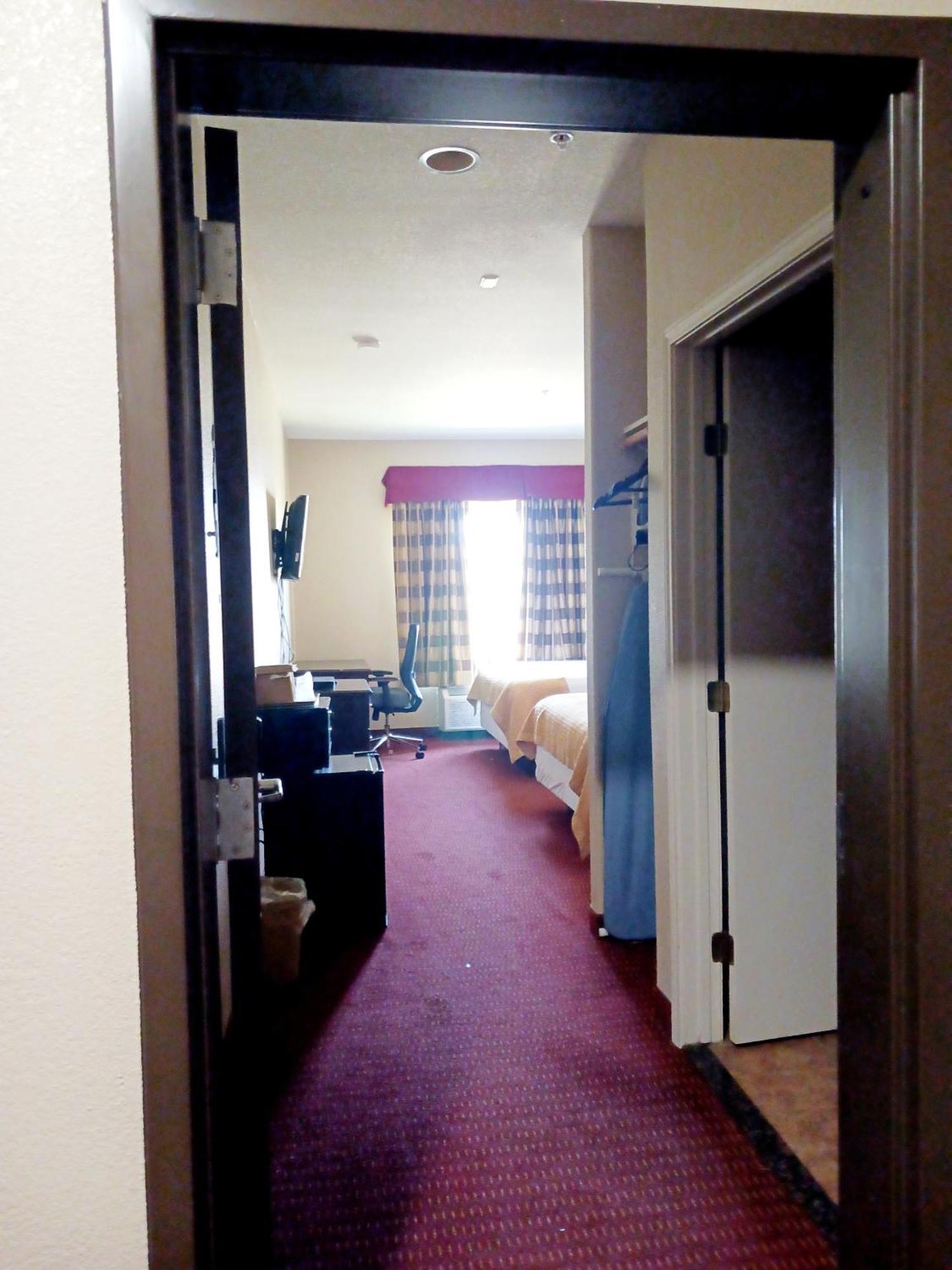 Yorktown Inn And Suites Bilik gambar